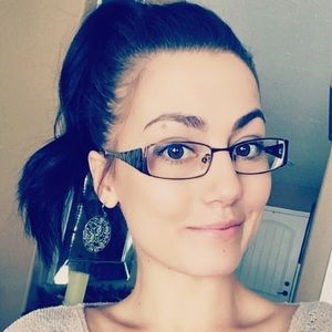 Meet your Posher, Krista